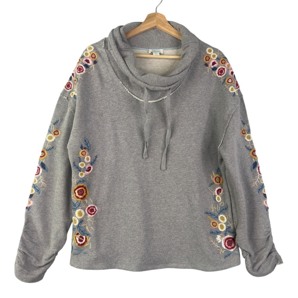 Sundance Grey Embroidered Cowl Neck Sweatshirt Pullover Floral Embellished Top L